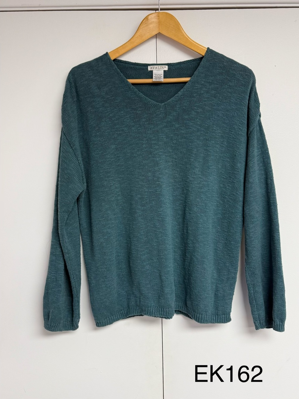 Avalin 9592 Peacock V-Neck 100% Cotton Slub Sweater One Size Made USA